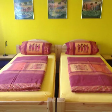Apartament - Urlaub Im Garten